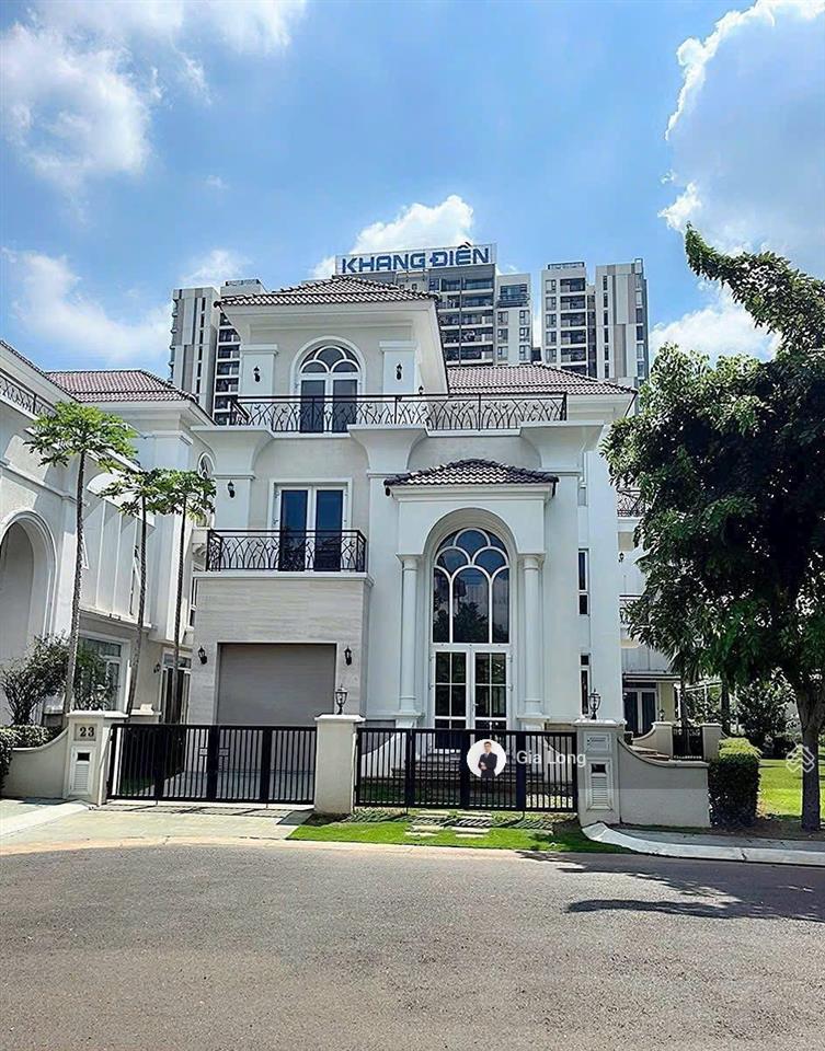 Căn góc 2 mặt tiền đường the venica khang điền cần bán gấp giá 61 tỷ