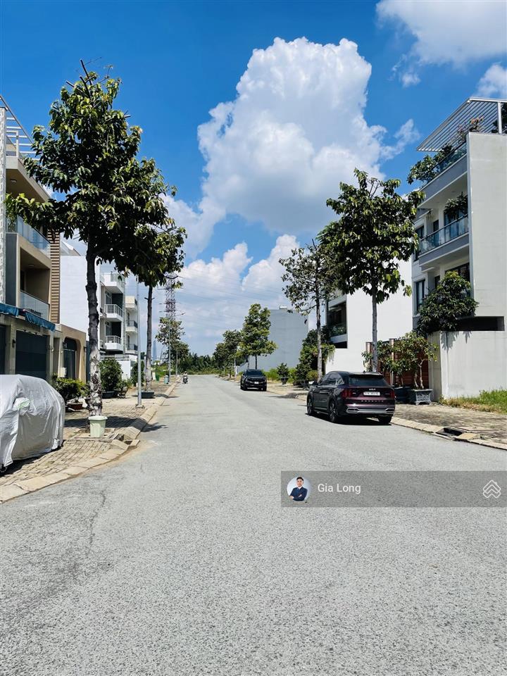 Nền mặt tiền sông duy nhất bán tại dự án nam phan  nam long ngang 14m giá tốt 90 triệu/m2