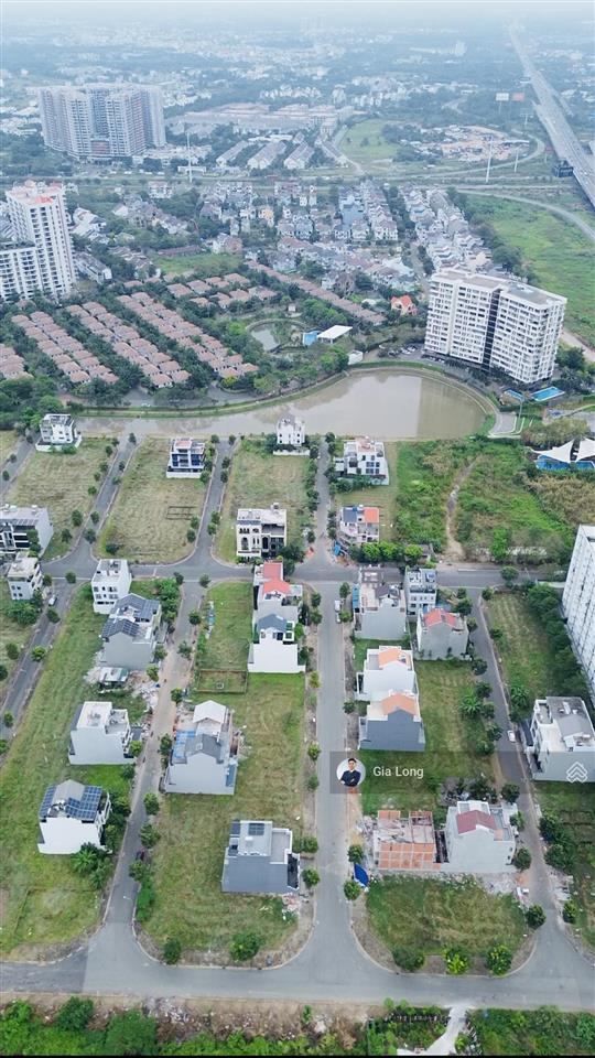 Nền mặt tiền sông duy nhất bán tại dự án nam phan  nam long ngang 14m giá tốt 90 triệu/m2