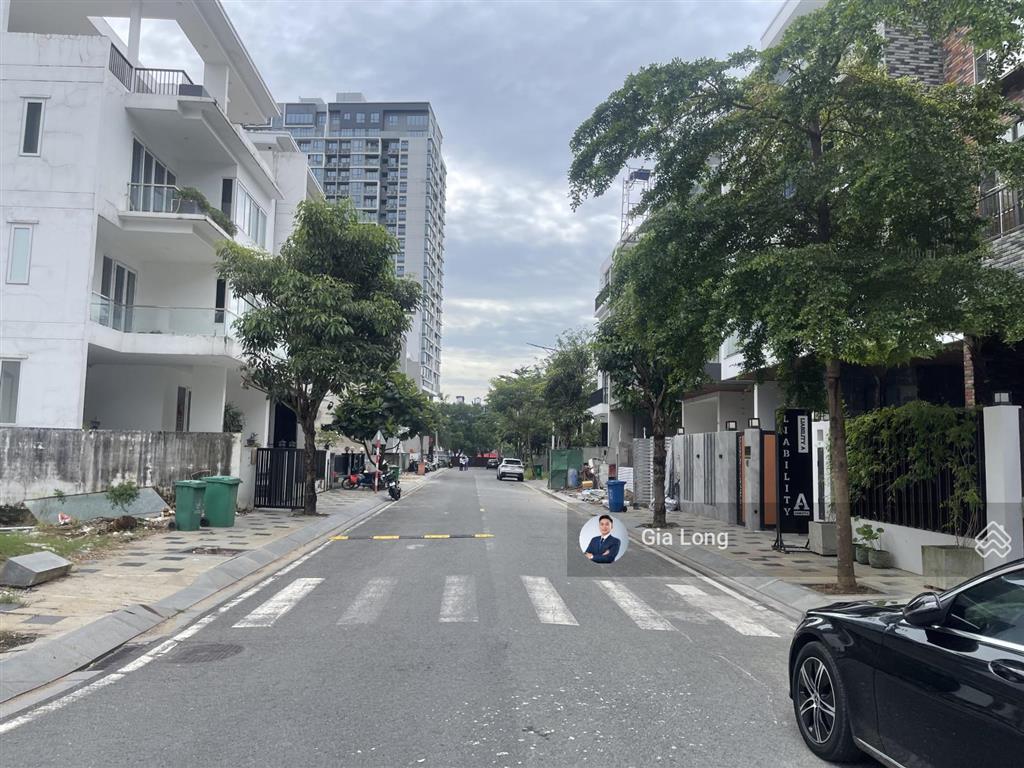 Chính chủ gửi bán căn biệt thự thô 280m2 ngang 14m, vị trí đẹp yên tĩnh giá 87 tỷ