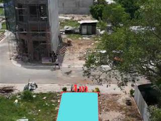 Vị trí đẹp 74m2 (4 x 18,5m) nở hậu 0.5m phường an lạc  bình tân. sổ sẵn giá chỉ 73tr/m2. đường 12m