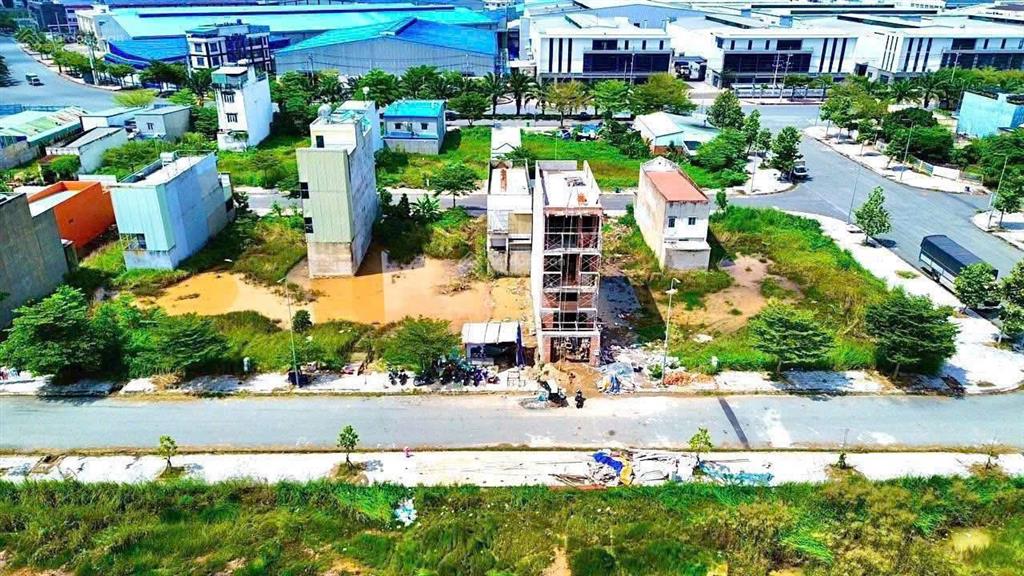 Chính chủ gửi bán nền đất 130m2 (5 x 26m) khu tân đô. sổ sẵn, đường trước nhà 16m. giá chỉ 1,75 tỷ