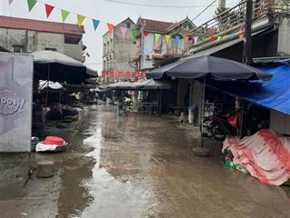 Cần bán 75m2 full thổ cư gần chợ gần đường hồ chí minh