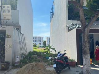 Chỉ 5,65 tỷ có ngay lô đất mặt tiền đẹp đường phan thị nể, liên chiểu, đà nẵng,  0934 888 ***