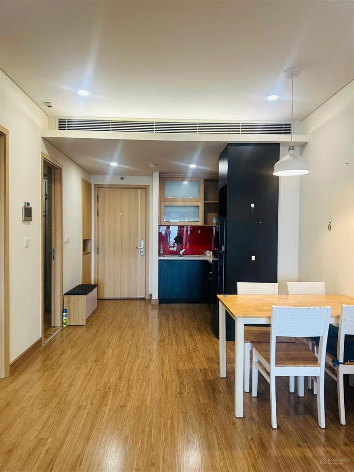 Giá thật cần bán home city 177 trung kính. 70m2 giá 7tỷ2 2n 2w. bao phí sẵn sổ full nội thất