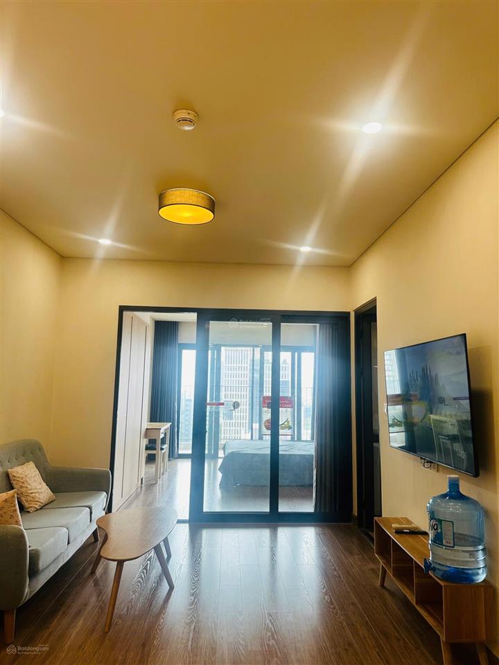 Giá thật cần bán home city 177 trung kính. 70m2 giá 7tỷ2 2n 2w. bao phí sẵn sổ full nội thất