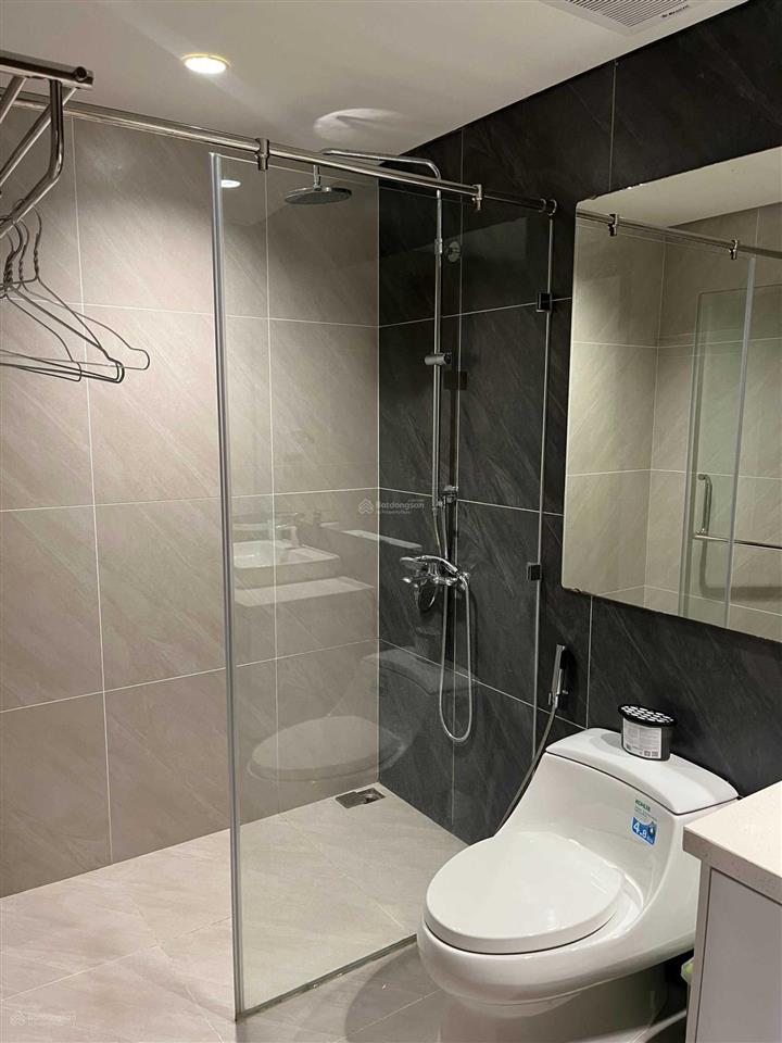 Chính chủ bán căn hộ central field 219 trung kính, cầu giấy, dt 71m2 6.9 tỷ sẵn sổ full nội thất