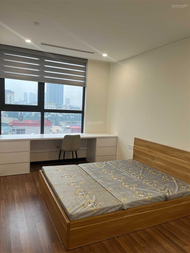 Chính chủ bán căn hộ central field 219 trung kính, cầu giấy, dt 71m2 6.9 tỷ sẵn sổ full nội thất