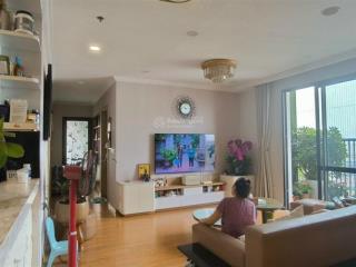 Cần bán gấp căn hộ hà đô park view. 98m2 2n 2w công viên cầu giấy 6tỷ9. sẵn sổ full nội thất