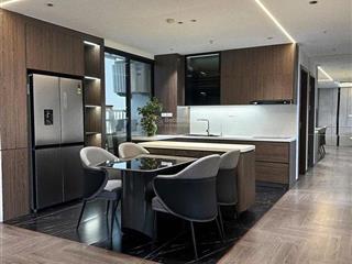 Chính chủ bán căn hộ 3 ngủ the park home, thành thái, cầu giấy, dt 125m2, giá 10,5 tỷ, view nội khu