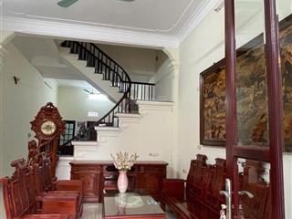 Cc gửi bán nhà 3 tầng đẹp view vườn hoa phường kinh bắc  tp. bắc ninh diện tích  67,5m2
