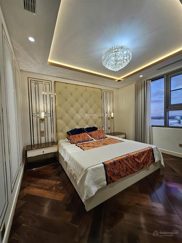 Bán căn hộ riverpark premier cạnh trường ssis, view sông, nhà mới chỉ việc sách vali vào ở ngay