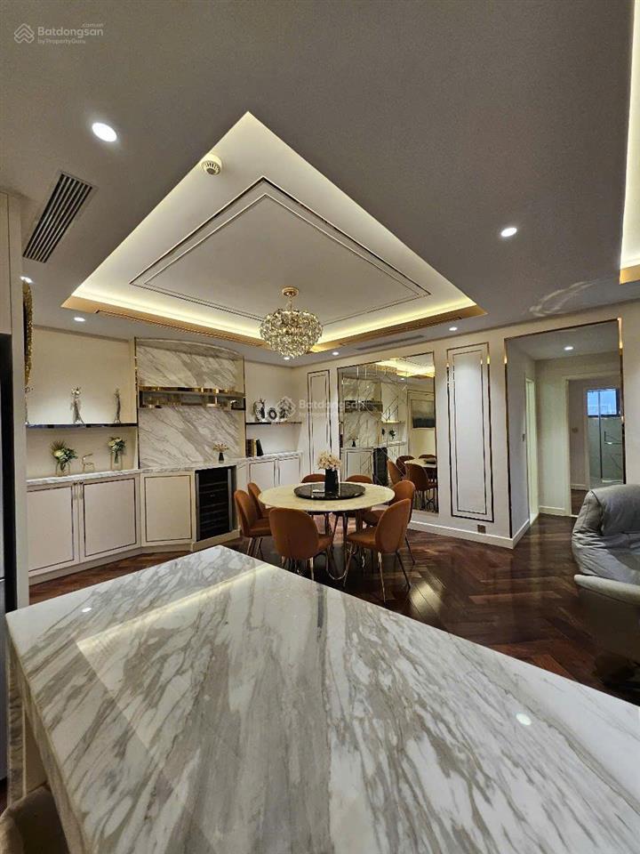 Bán căn hộ riverpark premier cạnh trường ssis, view sông, nhà mới chỉ việc sách vali vào ở ngay