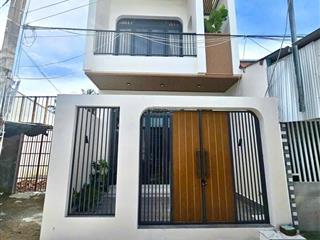 Nhà đẹp mới hoàn thiện cao cấp hẻm 75 quang trung ngay chợ 30/04, phường rạch giá, tỉnh an giang