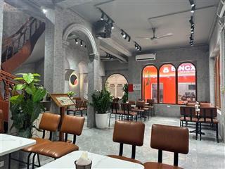 Cho thuê nhà mặt phố lương văn can phường hàng gai hoàn kiếm diện tích 75 m2 mặt tiền 4m giá cực rẻ