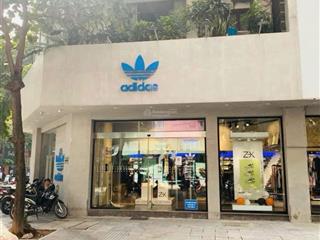 Cho thuê nhà mặt phố ngô quyền hoàn kiếm với mặt tiền cực đẹp 10m dài vỉa hè rộng diện tích 140m2