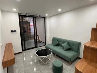 Cực hiếm long biên 40m chỉ 2.65 tỷ nhà đẹp, đủ công năng, 2 ngủ, full nội thất.