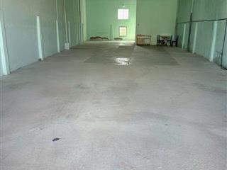 Cho thuê kho gần chợ Hữu Định,Châu Thành(cũ).Này là Phú Tân,Vĩnh Long