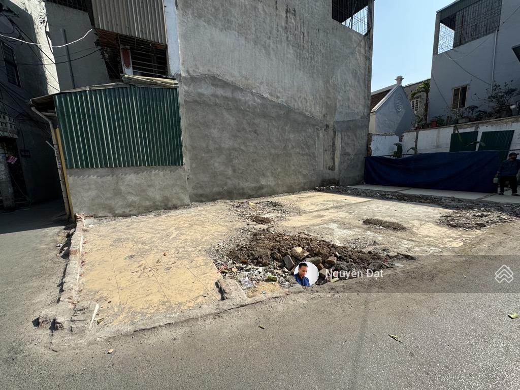 Bán đất sổ đỏ full thổ cư, giá đầu tư. dt 100m2, mt 5m. ô tô tránh, vỉa hè, giá trị sinh lời cao