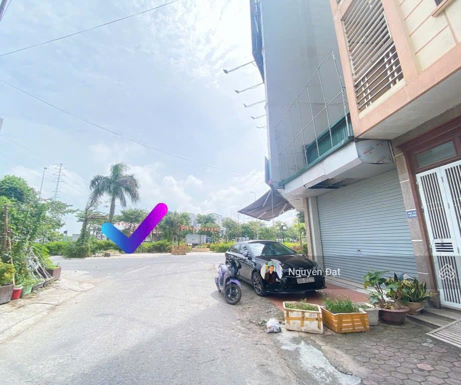 Bán đất sổ đỏ full thổ cư, giá đầu tư. dt 100m2, mt 5m. ô tô tránh, vỉa hè, giá trị sinh lời cao