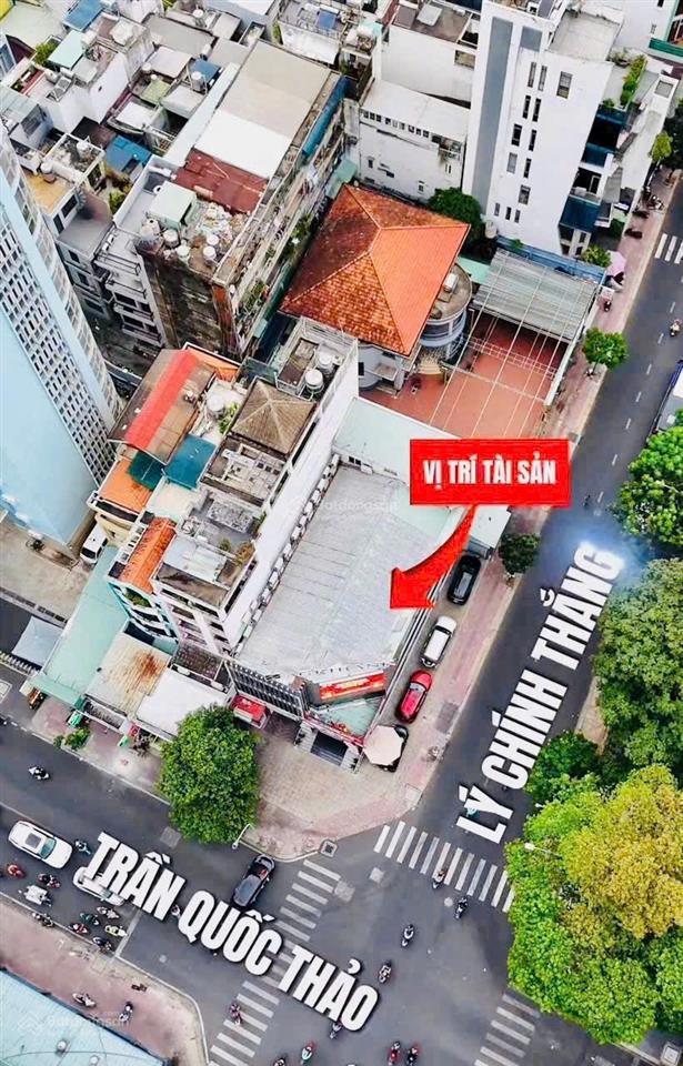 Cần bán nhà góc 2 mt trần quốc thảo và lý chính thắng, q3. dt 14x28m. giá bán 300 tỷ