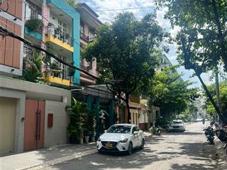 Cần bán biệt thự khu b trường sơn, cư xá bắc hải p15, q10. dt 7,5x20m, hầm 5 tầng. gía 43 tỷ tl