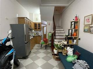 Cho thuê nhà riêng ngõ 102 Trường Chinh, Đống Đa 30m x 5T giá 11tr, PCCC đủ, 7m ra ô tô