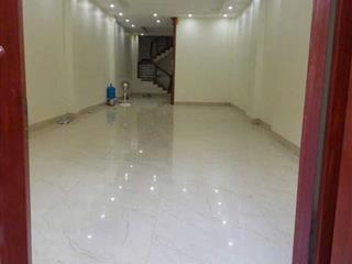 Cho thuê nhà KĐT Văn Phú - Phú La - Hà Đông 90m x 5T, THANG MÁY, VỈA HÈ, KD giá 26tr