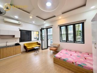 Căn hộ studio 40m2 có ban công full nội thất mới 100% siêu thoáng tại phan xích long phú nhuận
