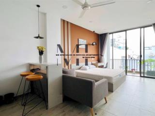 Căn hộ 1 phòng ngủ cao cấp gần cầu kiệu, phú nhuận ban công siêu thoáng