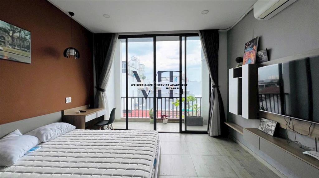 Căn hộ 1 phòng ngủ cao cấp gần cầu kiệu, phú nhuận ban công siêu thoáng