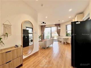 Căn hộ 1 phòng ngủ ban công phòng khách rộng full nội thất đẹp gần cầu thị nghè