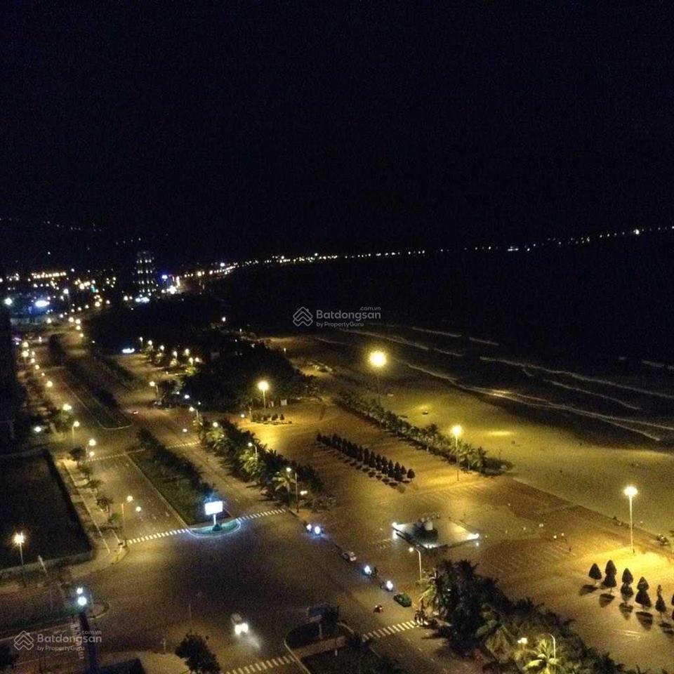 Chính chủ bán gấp căn 2pn à la carte, view biển, sẵn sổ vĩnh viễn, tặng nội thất, giá tốt