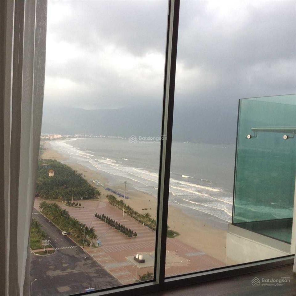 Chính chủ bán gấp căn 2pn à la carte, view biển, sẵn sổ vĩnh viễn, tặng nội thất, giá tốt