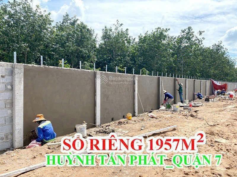 Đất quận 7sổ riêng, sang tên ngay rộng 17m, nở hậu 36m dài 56m ===== tổng diện tích 1957m²