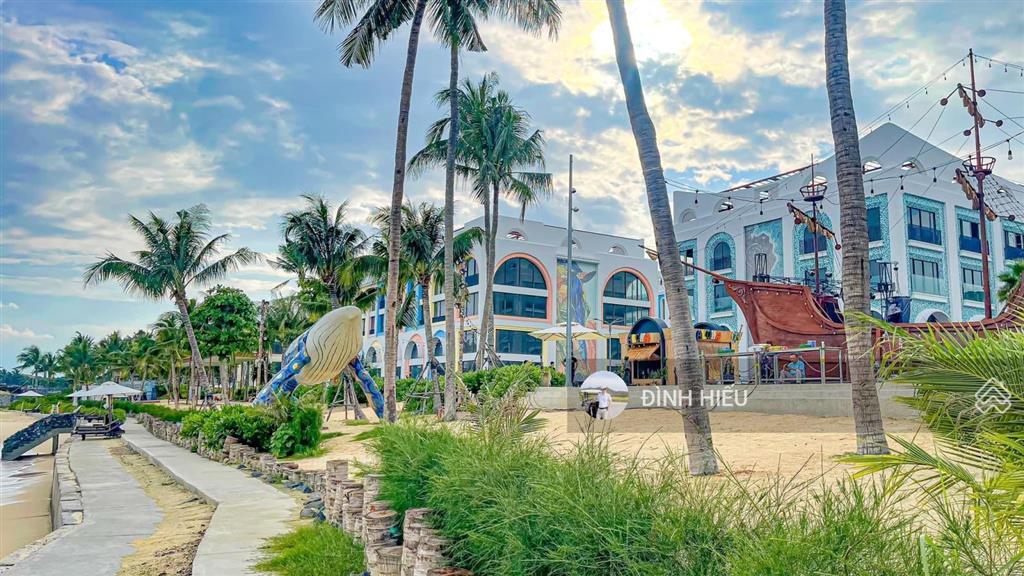 Bán condotel hàng hiếm tại libera nha trang, 4,8 tỷ, 75,9m2