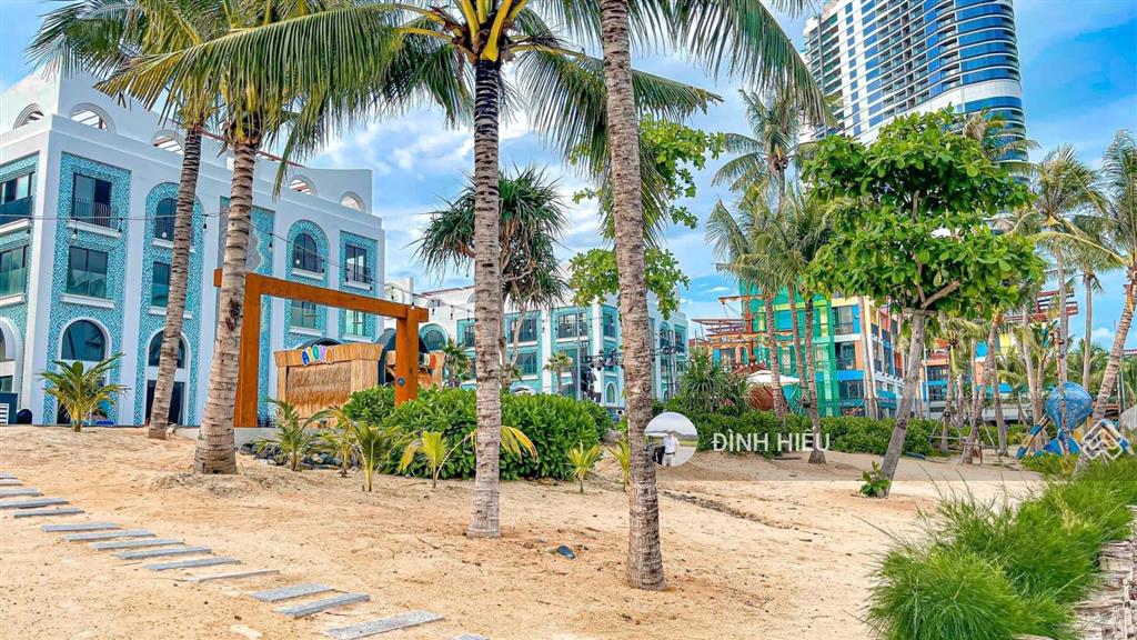 Bán condotel hàng hiếm tại libera nha trang, 4,8 tỷ, 75,9m2