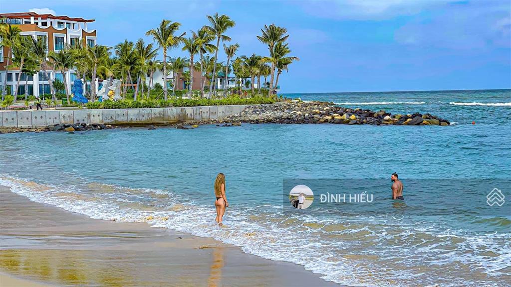 Bán condotel hàng hiếm tại libera nha trang, 4,8 tỷ, 75,9m2