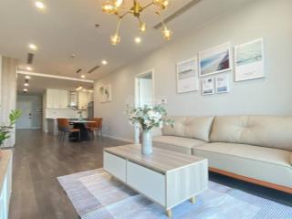 Cho thuê 3 ngủ full đồ tại sky park cầu giấy siêu hoa hậu giá 26tr .  0986.913''764