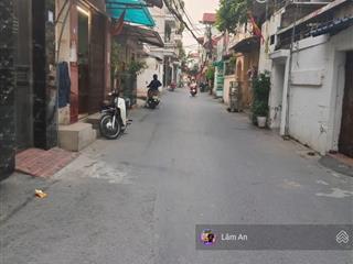 Bán gấp đất tại ngũ hiệp, đông mỹ, thanh trì, 15m ra ô tô tránh. dt 50m2. mt 4,3m. giá nhỉnh 5 tỷ