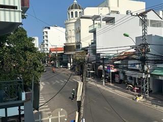 Cho thuê nhà mt lê hồng phong , phước hải , 360m2 ngang 12m