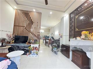 Ngộp bank bán gấp 77m2, 2 tầng btct 4.79 tỷ