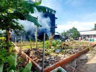 232m2 (14.5x16)  đường xe tải  lô góc 2 mặt tiền. 100m ra lò lu. chỉ 13.x tỷ