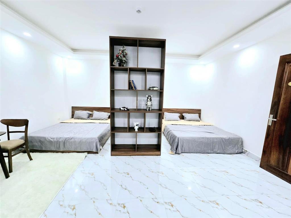 444 đội cấn, 2 giường đủ đồ, 6,5tr, thang máy. phòng đẹp rộng rãi. 0989 755 *** (chính chủ)