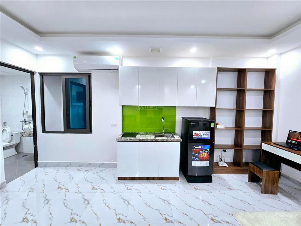 444 đội cấn, 2 giường đủ đồ, 6,5tr, thang máy. phòng đẹp rộng rãi. 0989 755 *** (chính chủ)