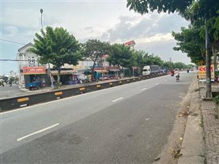 Mặt tiền kinh doanh lê thị riêng rộng 30m, 10x11m, 1 trệt 1 lầu, gần ubnd q12, 9.5tỷ