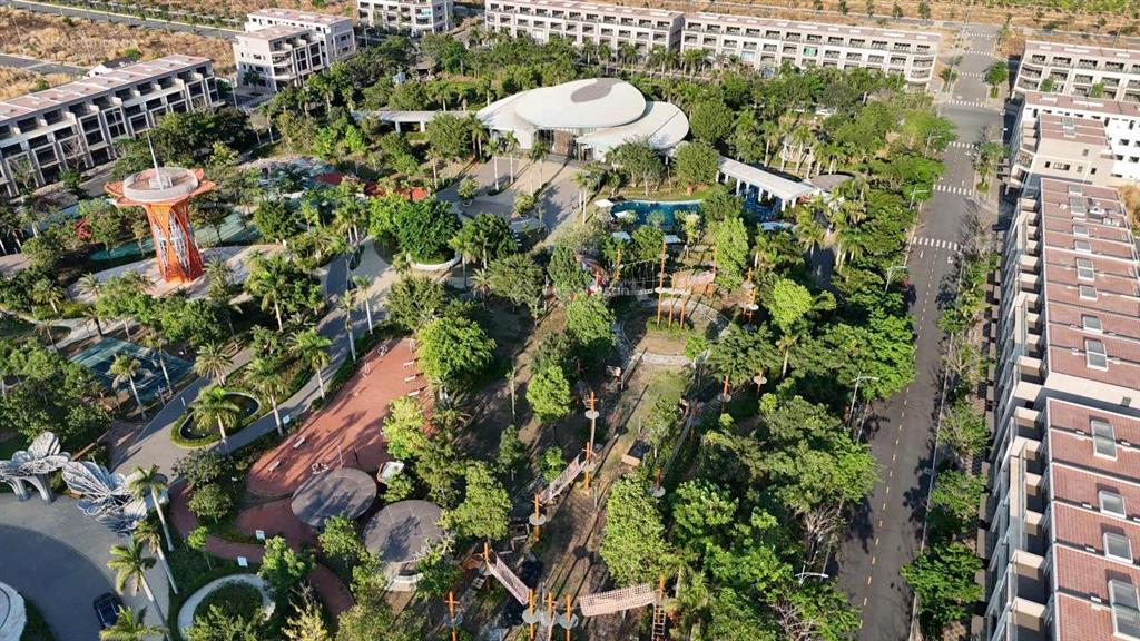 Đất nền dự án gem sky world ql51 long đứclong thành100m đối diện công viên cần bán gấp