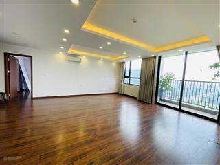 Em bán căn hộ 133m2 nhà rộng thoáng tại n01t1 ngoại giao đoàn, bắc từ liêm, hà nội  0923 363 ***
