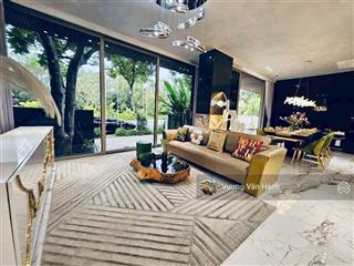 Chính chủ bán biệt thự ciputra tây hồ  lô góc  đường đôi nguyễn văn huyên kéo dài  full nội thất