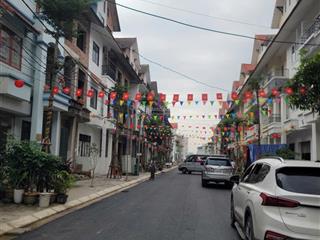 Cho thuê nhà thô giá 5xtr/tháng khu cienco5